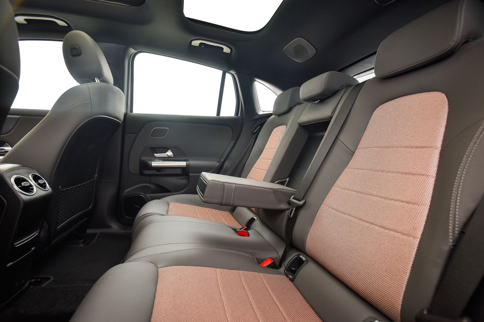 Mercedes-Benz EQA rear seats